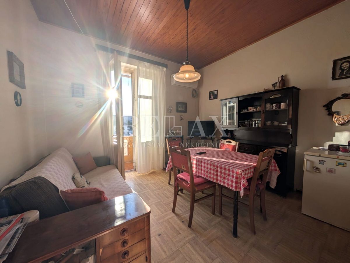 Rijeka, Škurinje - appartamento con due camere da letto