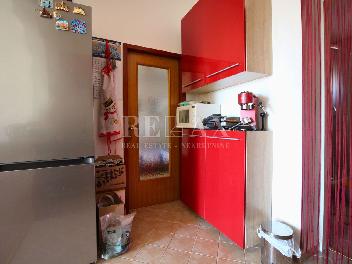 Jadranovo - casa indipendente con 3 appartamenti