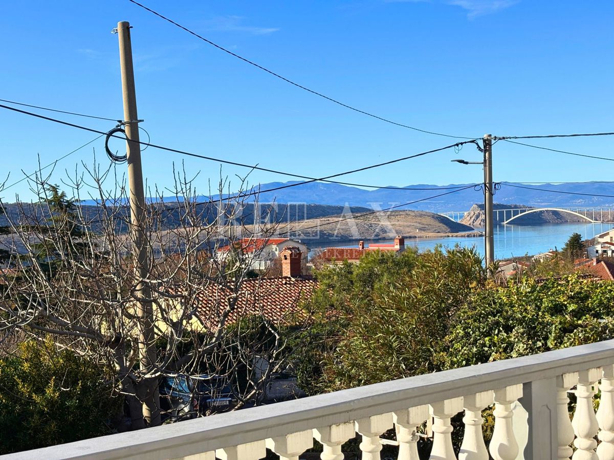 Jadranovo - casa indipendente con 3 appartamenti