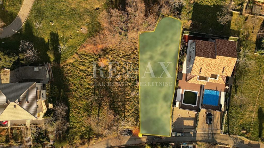 Bribir - terreno edificabile con ottimo accesso