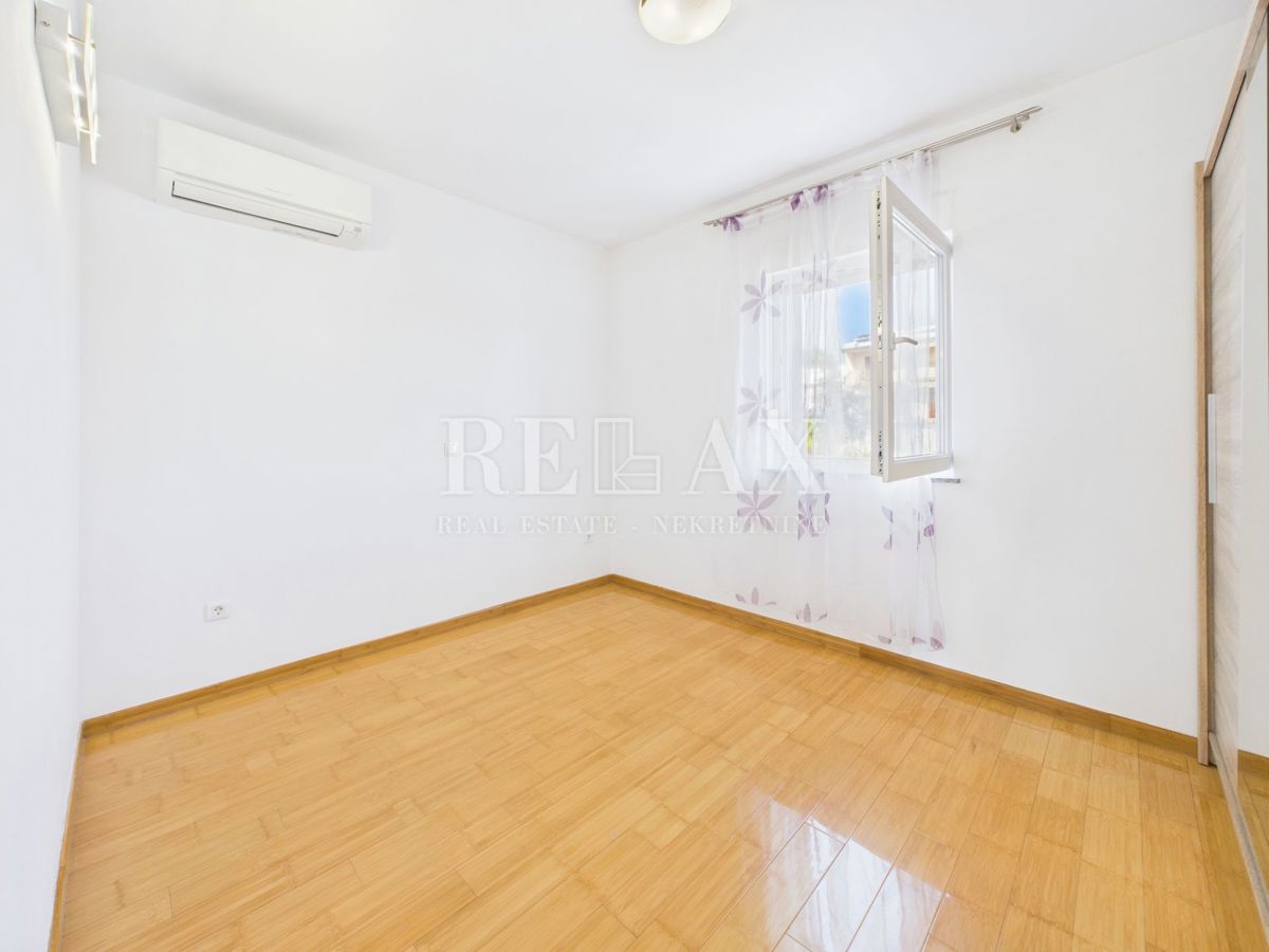 Rijeka, Srdoči - appartamento recentemente ristrutturato con due camere da letto