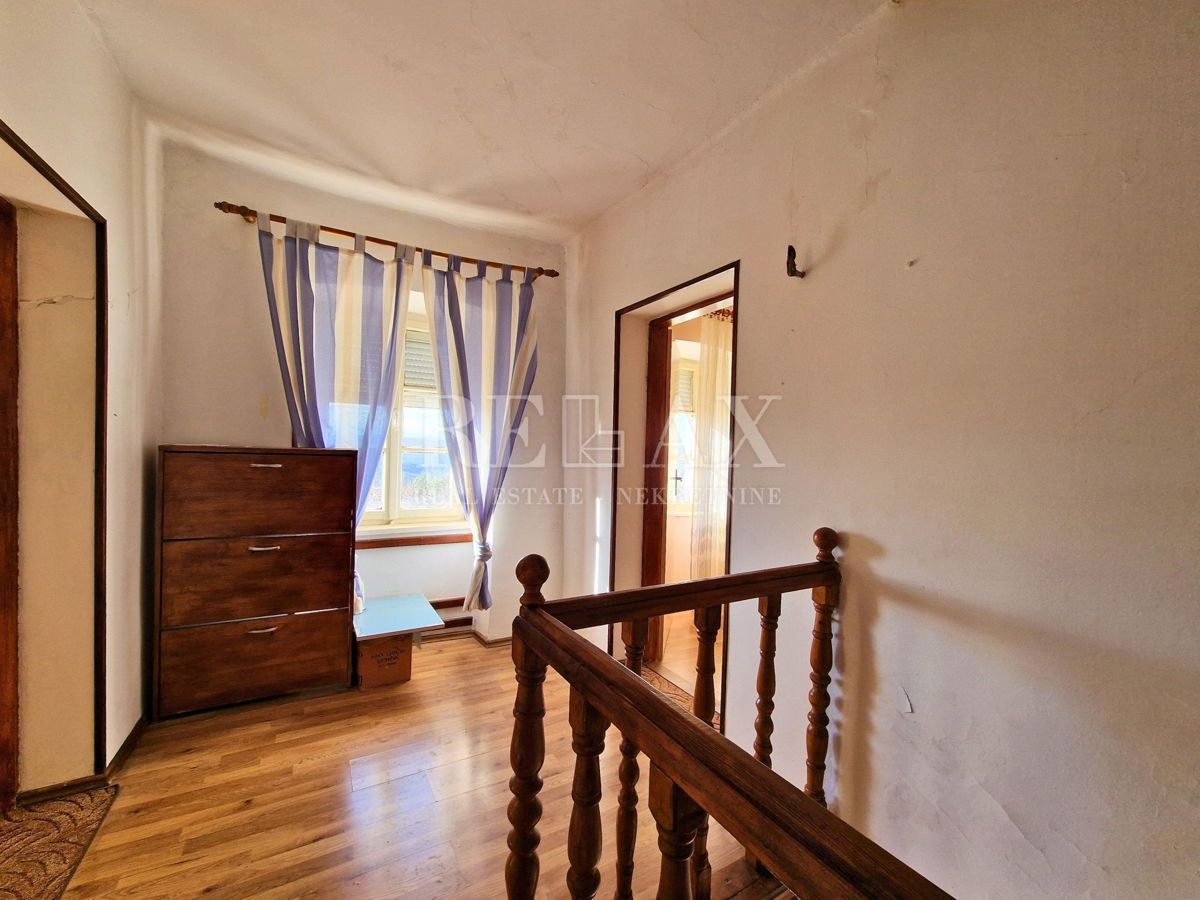 Grižane - casa indipendente con garage