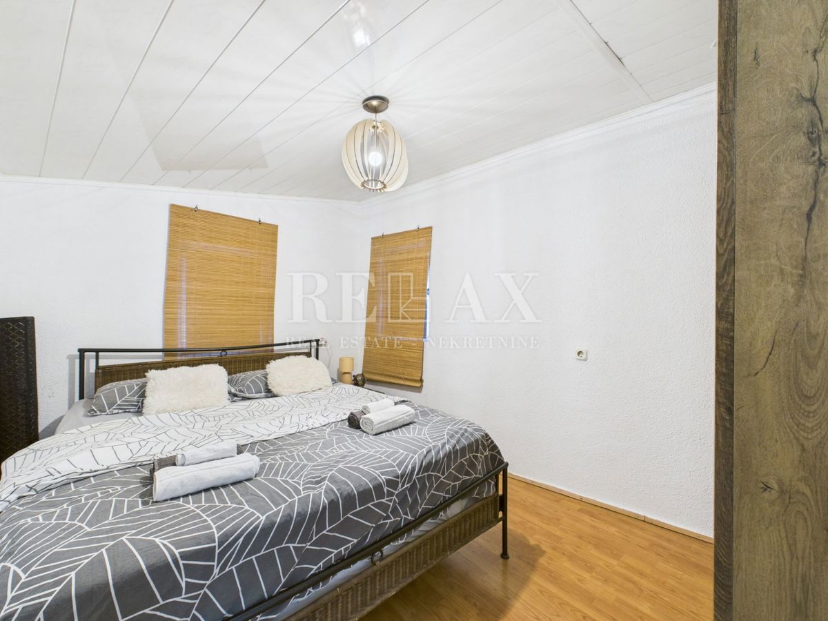 Kastav - casa con 3 appartamenti e spazio commerciale