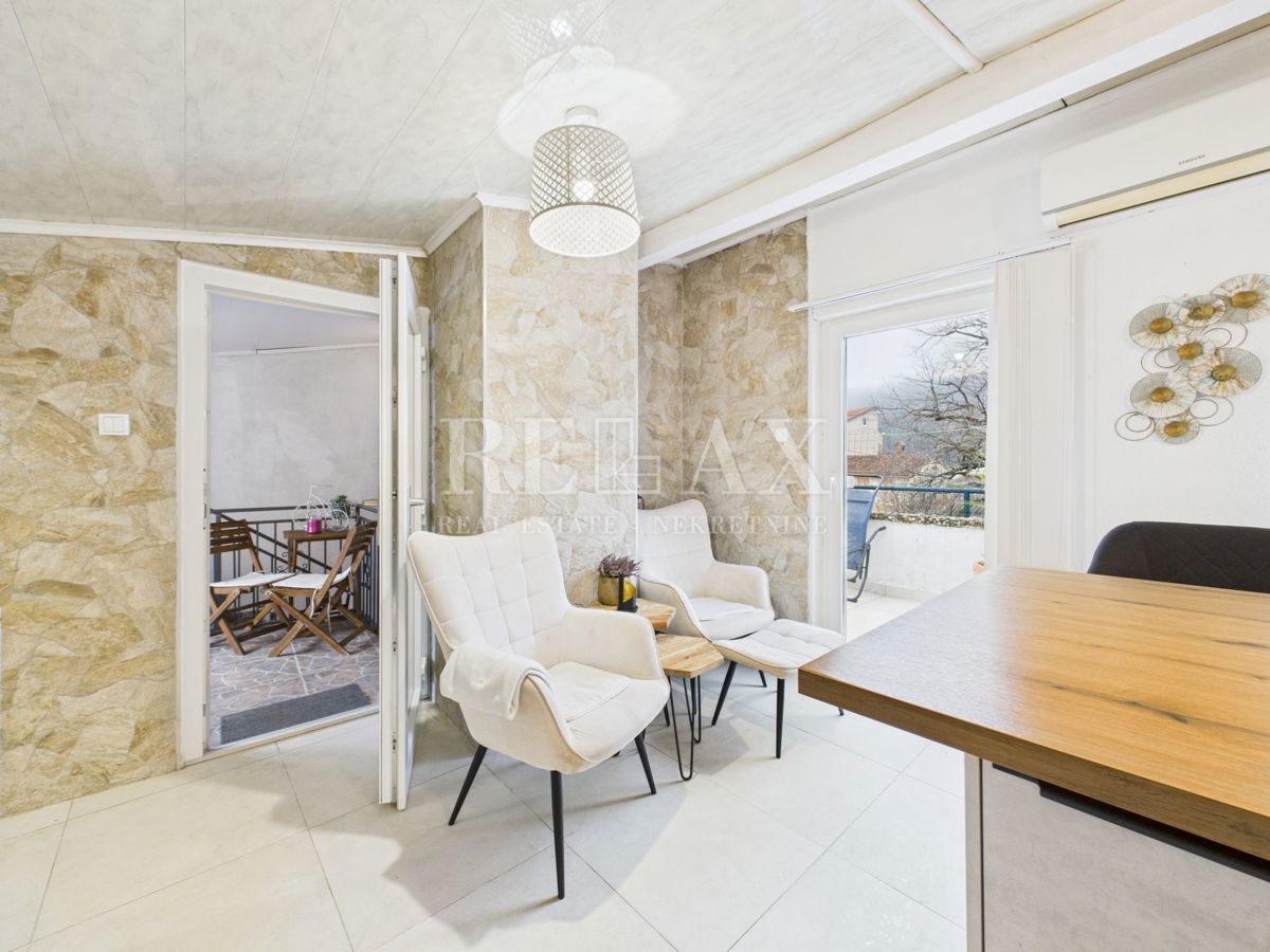 Kastav - casa con 3 appartamenti e spazio commerciale