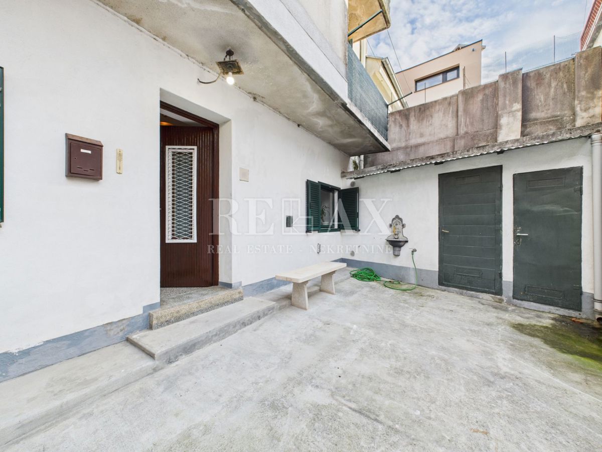 Crikvenica - casa nel centro della città