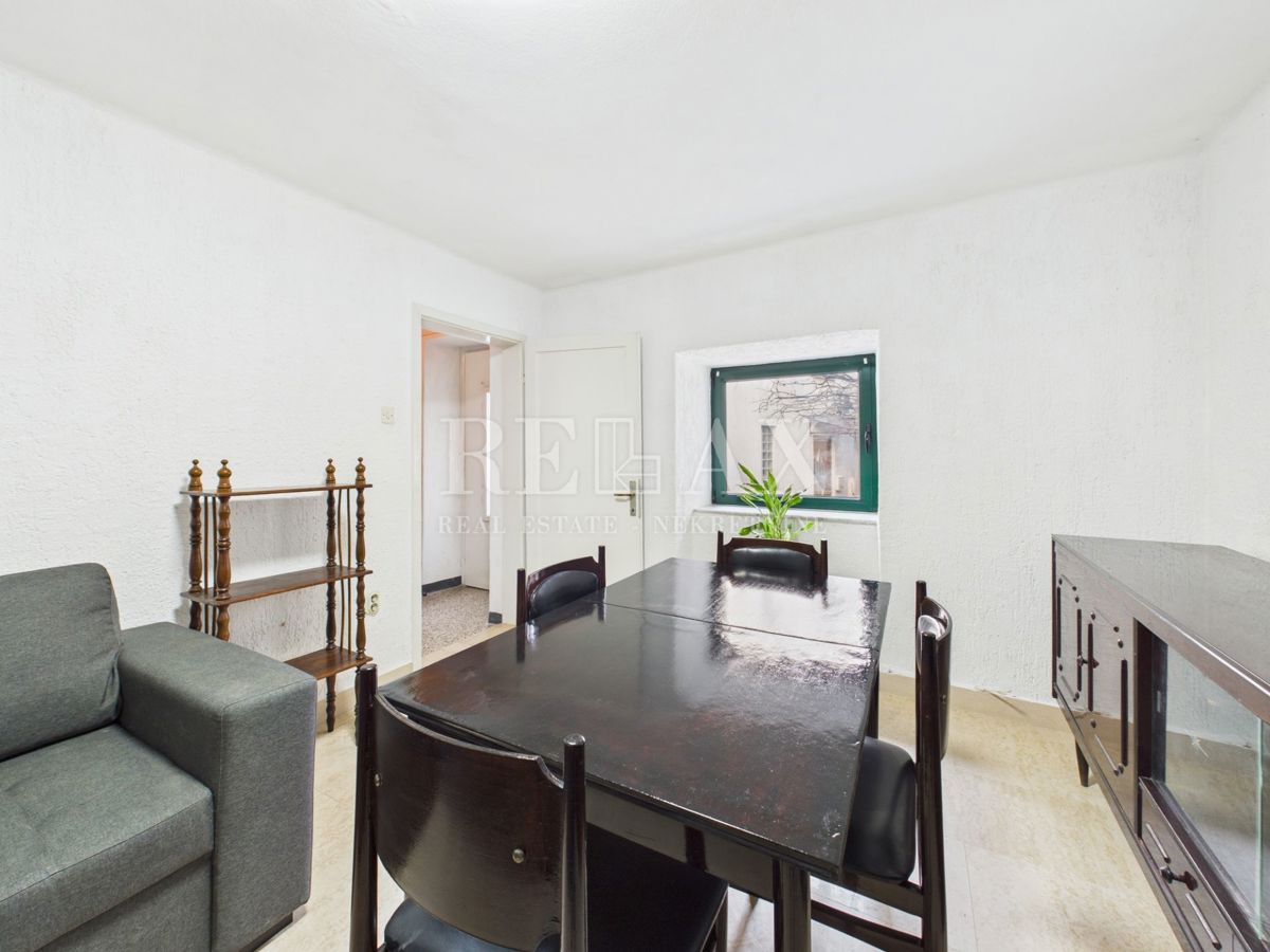 Crikvenica - casa nel centro della città