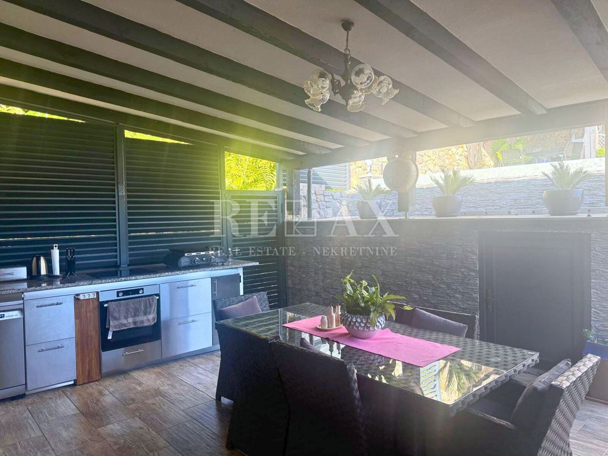 Bribir - casa con piscina e giardino