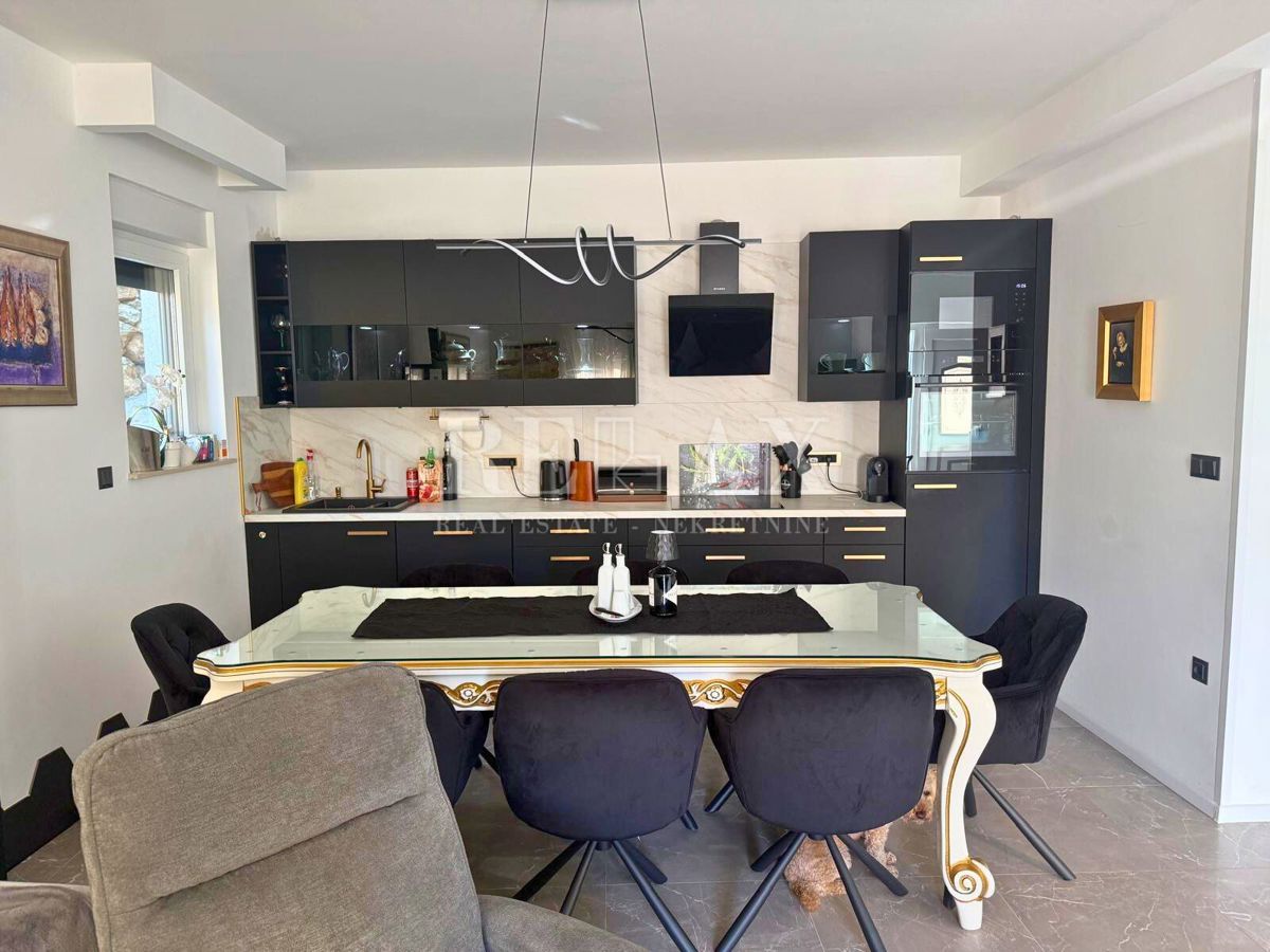 Bribir - casa con piscina e giardino