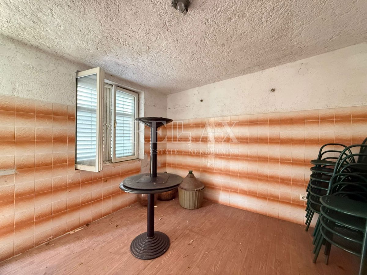 Bribir – casa con due appartamenti separati e giardino