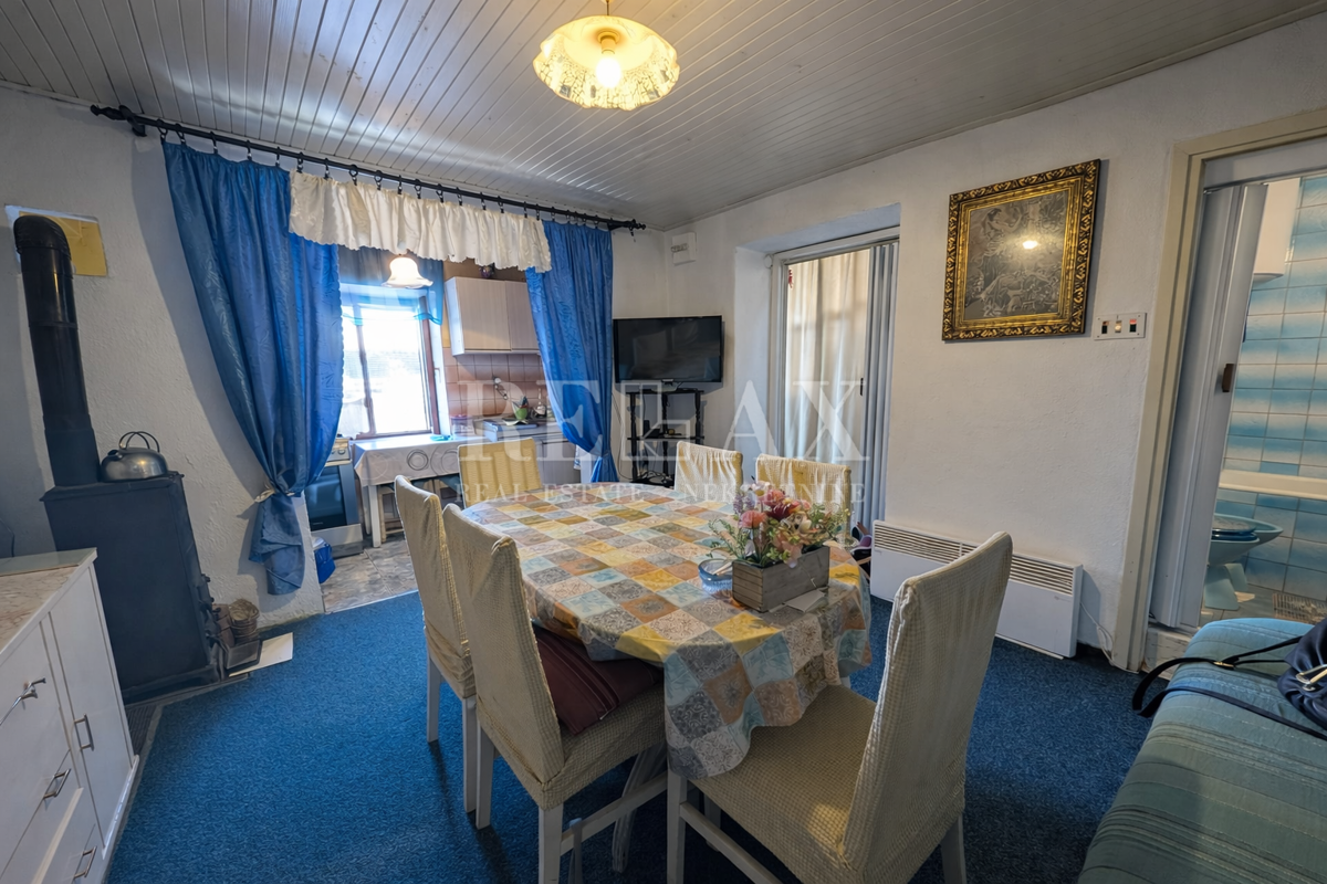 Rijeka, Sušačka Draga – casa indipendente con giardino e parcheggio