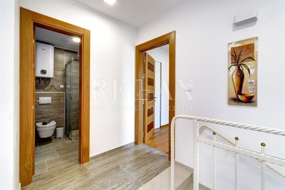 CRIKVENICA, DRAMALJ - Villa con piscina, vista mare
