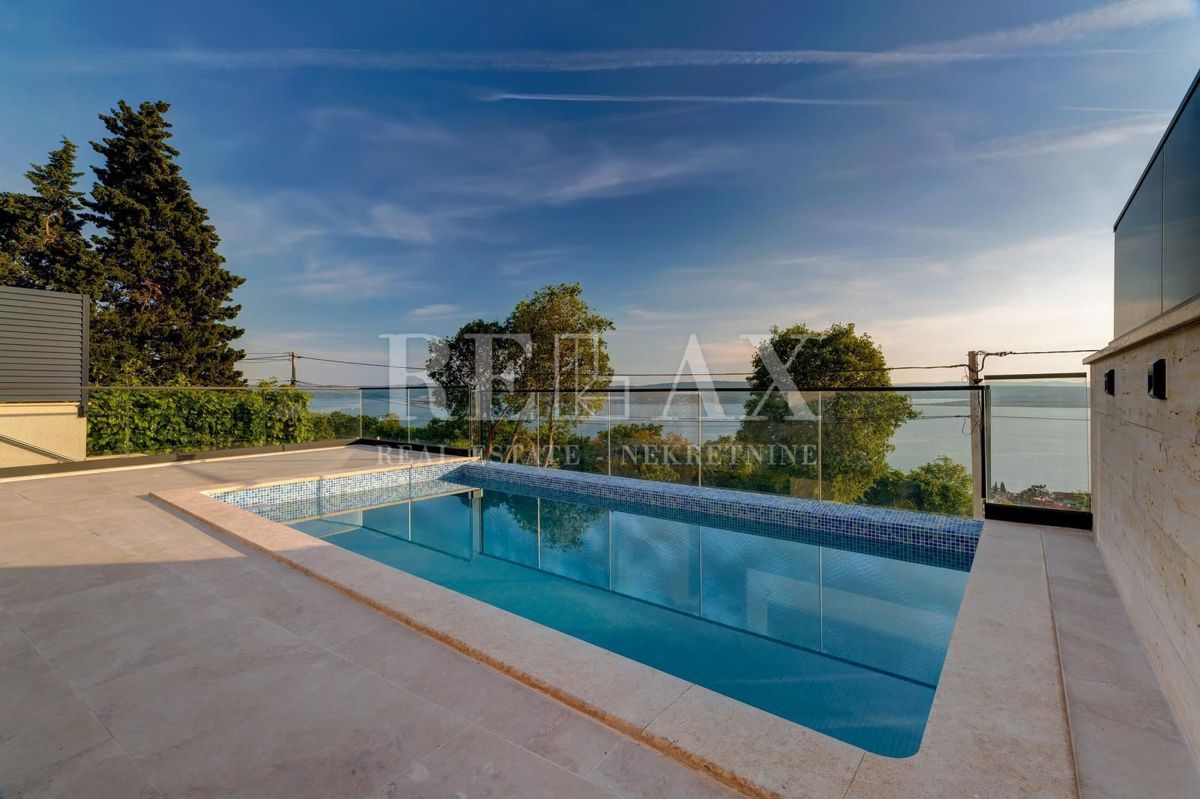 CRIKVENICA, DRAMALJ - Villa con piscina, vista mare
