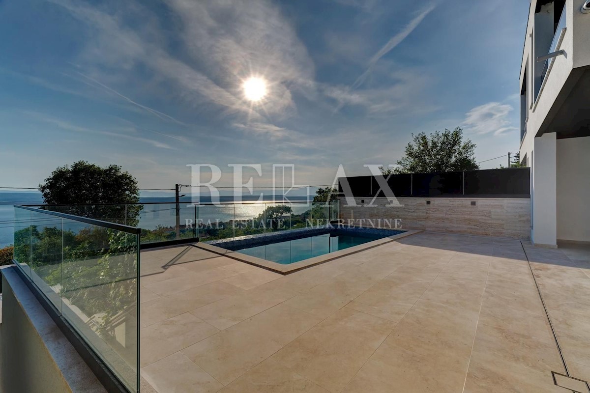 CRIKVENICA, DRAMALJ - Villa con piscina, vista mare