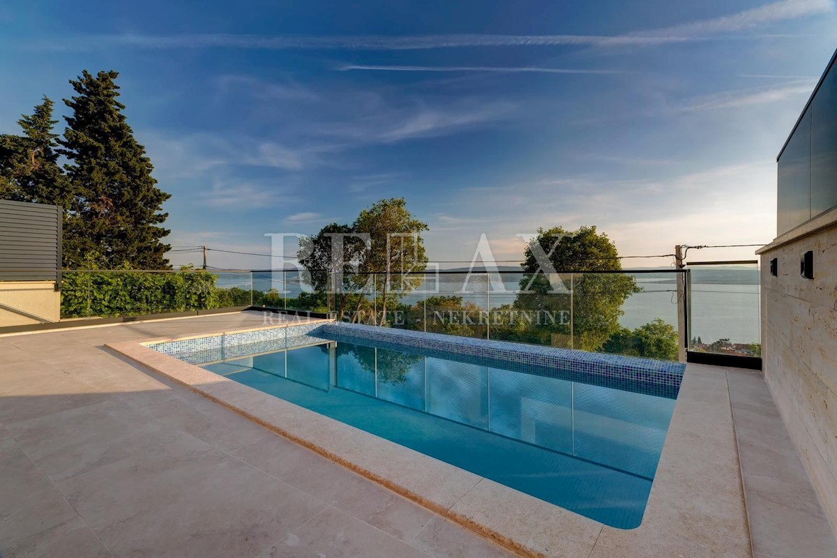 CRIKVENICA, DRAMALJ - Villa con piscina, vista mare