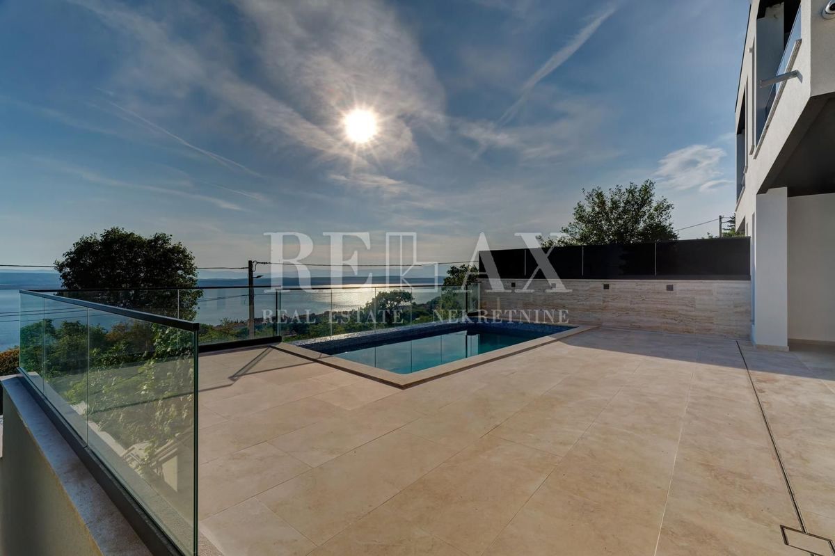 CRIKVENICA, DRAMALJ - Villa con piscina, vista mare