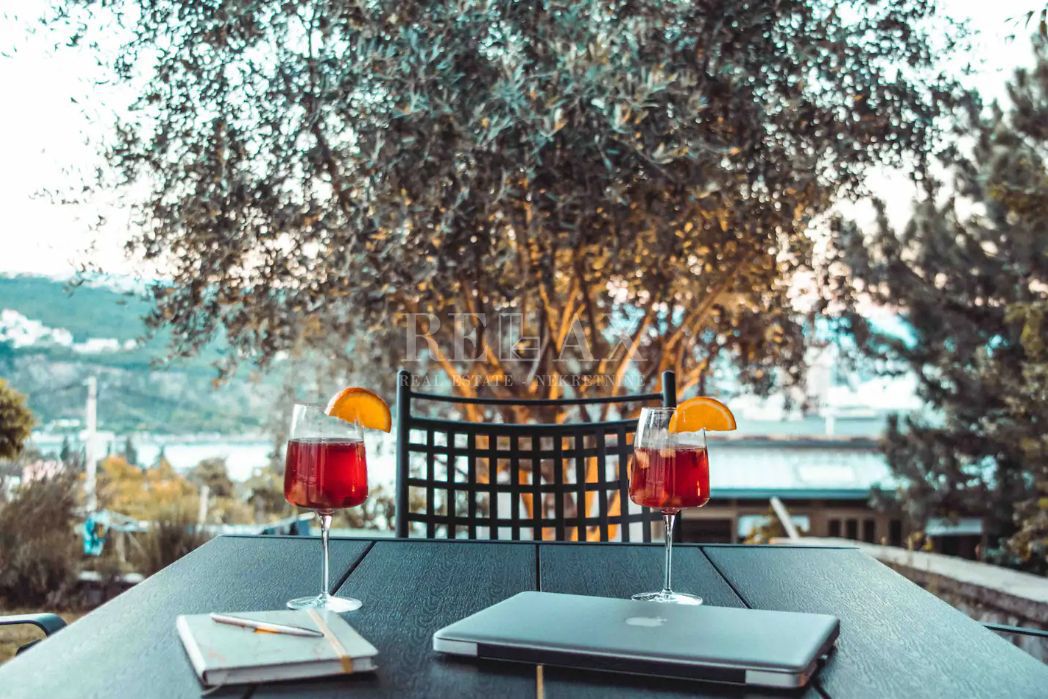 Abbazia - 3 appartamenti con giardino