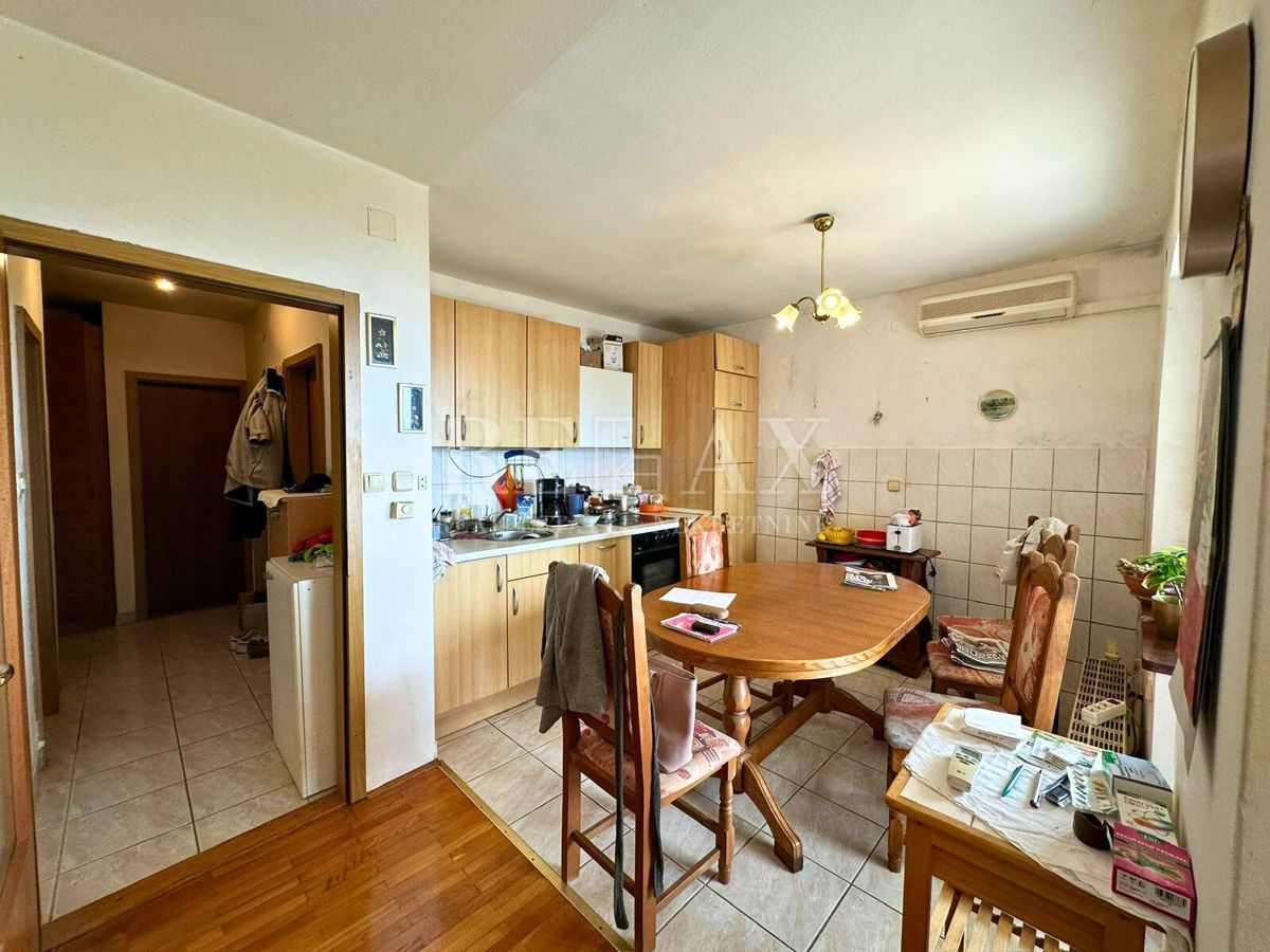 Dramalj - Appartamento classico con due camere da letto