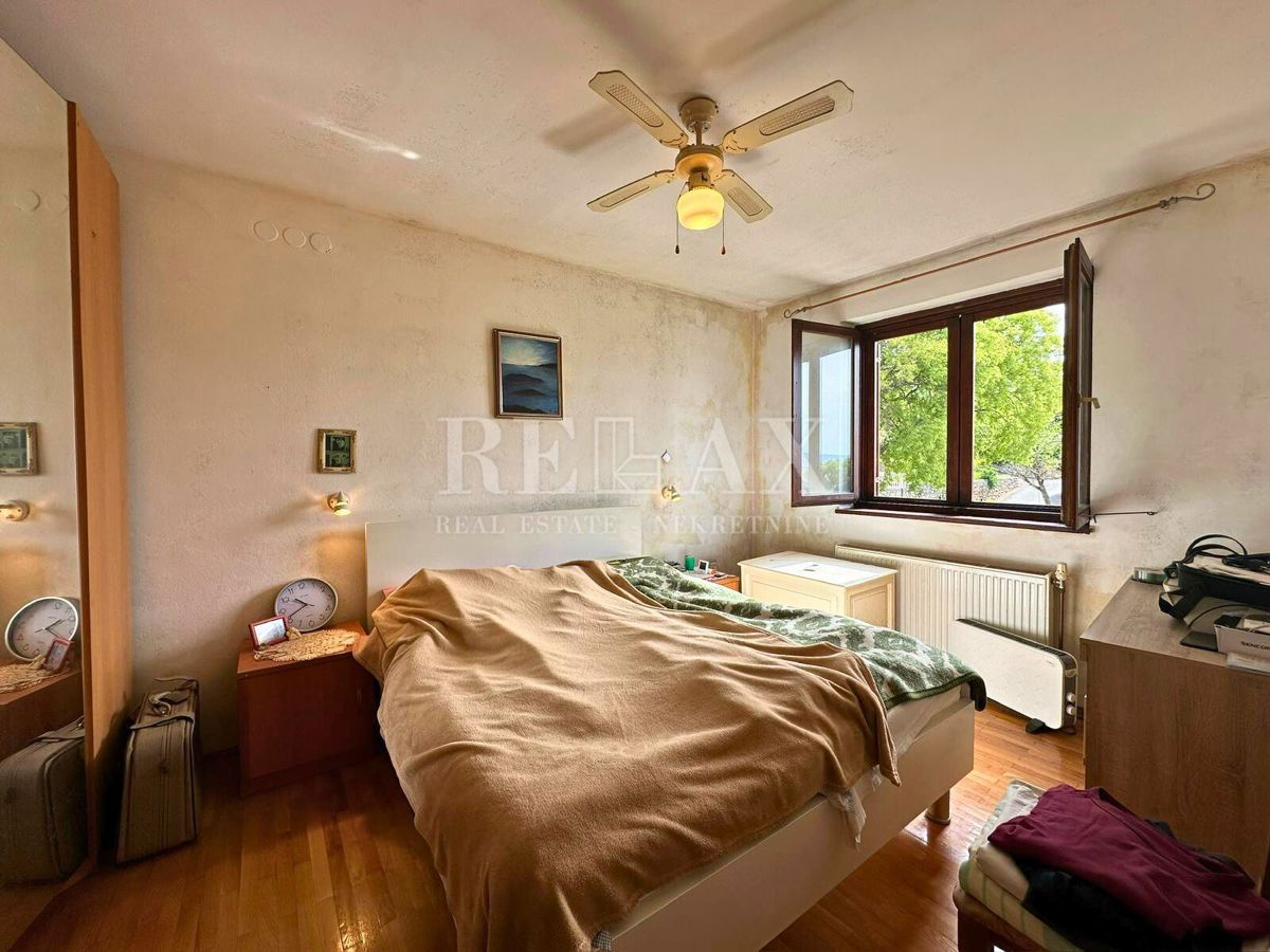 Dramalj - Appartamento classico con due camere da letto