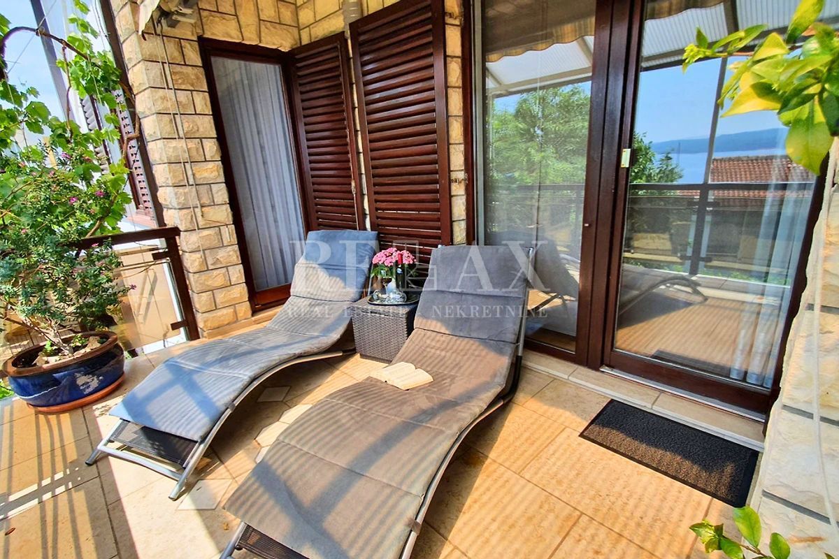 Dramalj - casa con 4 unità abitative