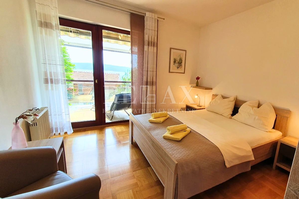 Dramalj - casa con 4 unità abitative