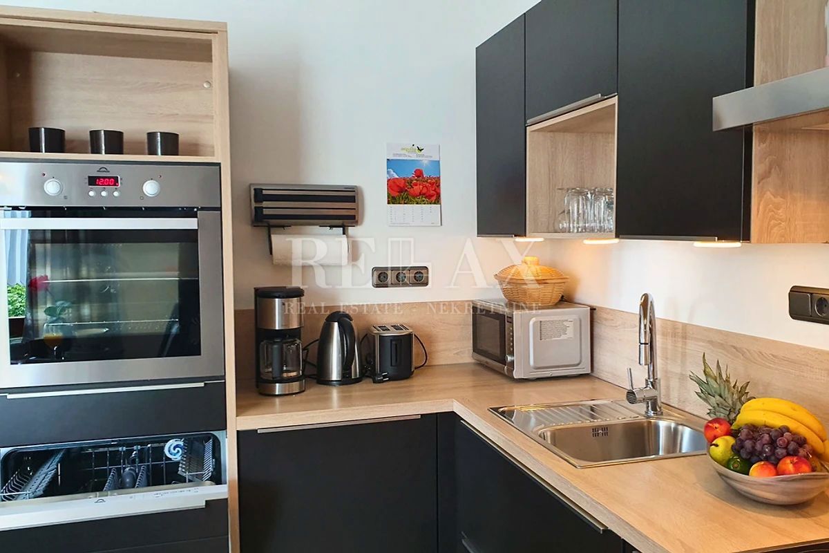 Dramalj - casa con 4 unità abitative