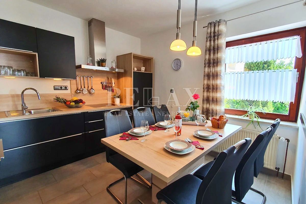 Dramalj - casa con 4 unità abitative