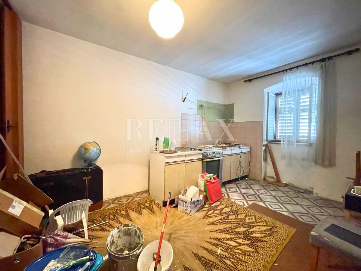 Crikvenica - casa in centro, posizione eccellente, parcheggio