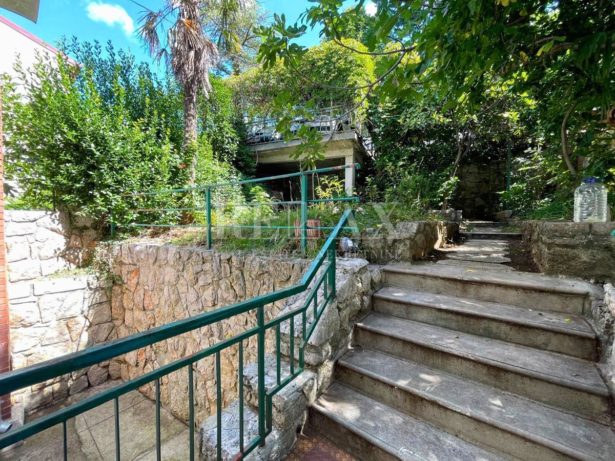 Crikvenica - casa in centro, posizione eccellente, parcheggio