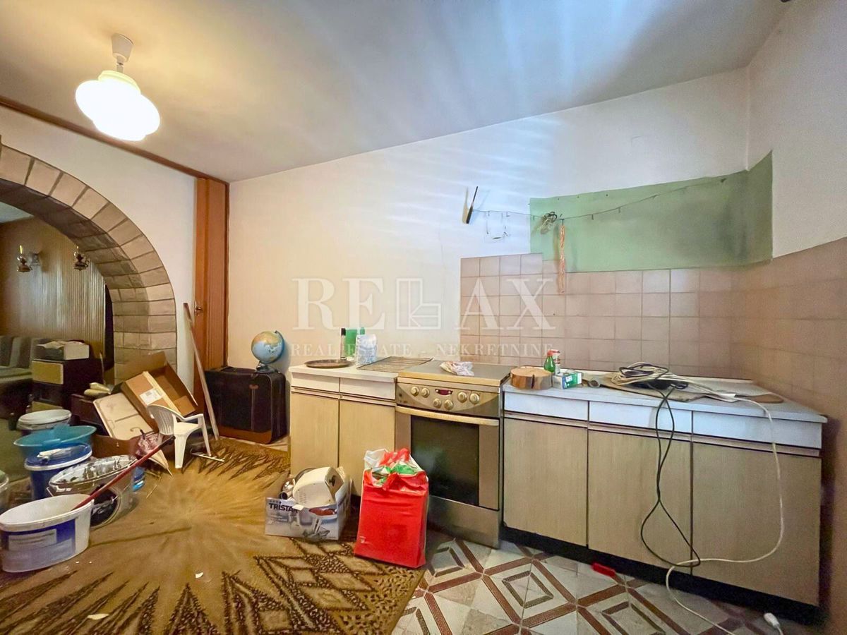 Crikvenica - casa in centro, posizione eccellente, parcheggio