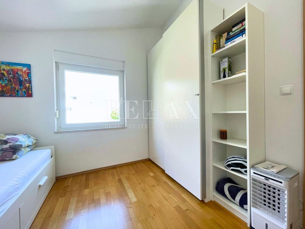 Selce – appartamento con giardino, piscina e parcheggio