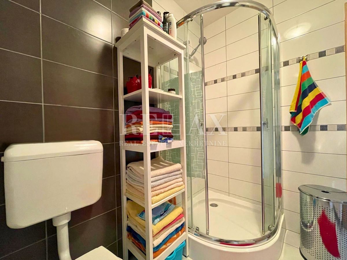 Selce – appartamento con giardino, piscina e parcheggio