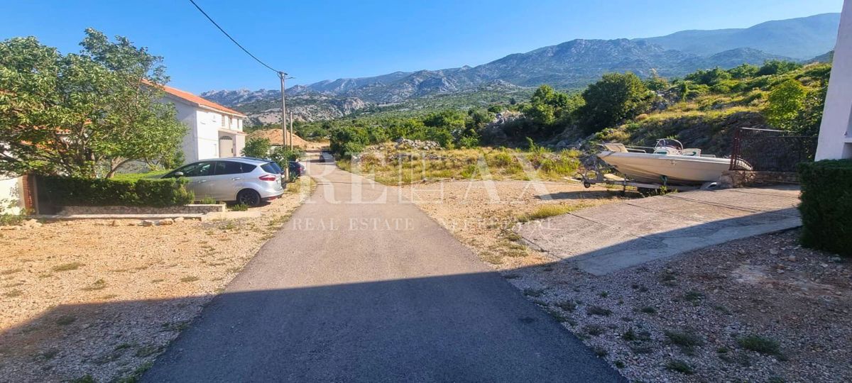 Prizna - terreno edificabile con permesso