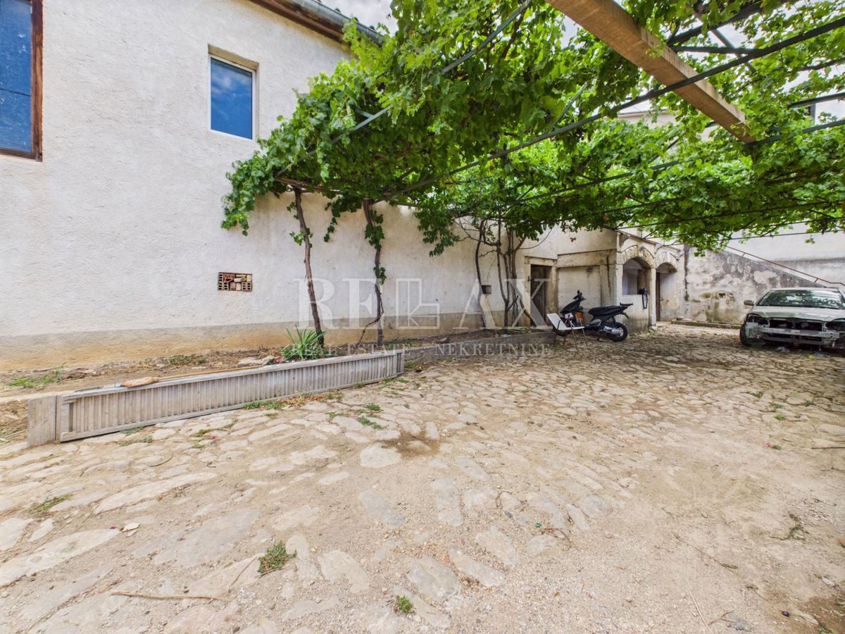 Bribir - autentica casa in pietra