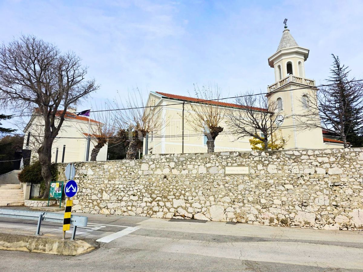 Kostrena - terreno edificabile 735 m2