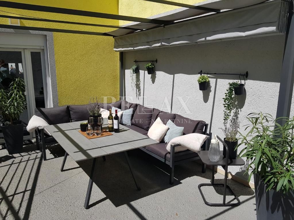 Bribir - casa recentemente ristrutturata con piscina riscaldata