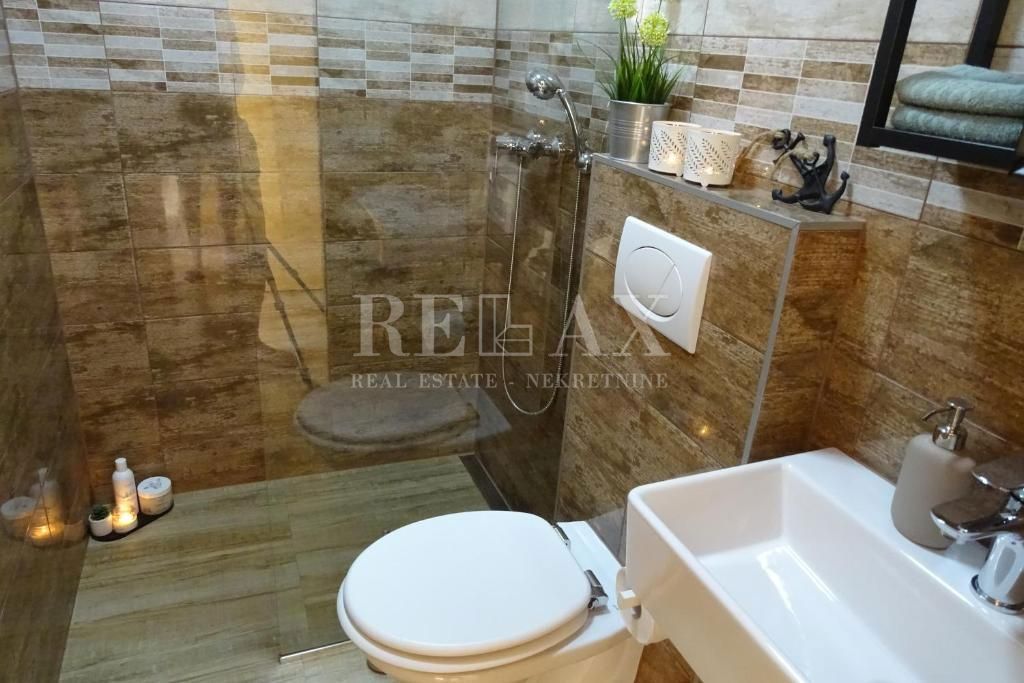 Bribir - casa recentemente ristrutturata con piscina riscaldata