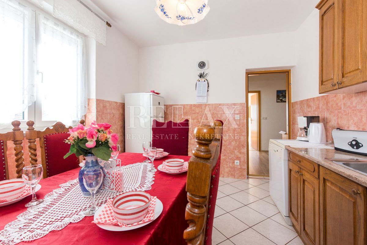 Crikvenica - casa con 6 appartamenti, piscina