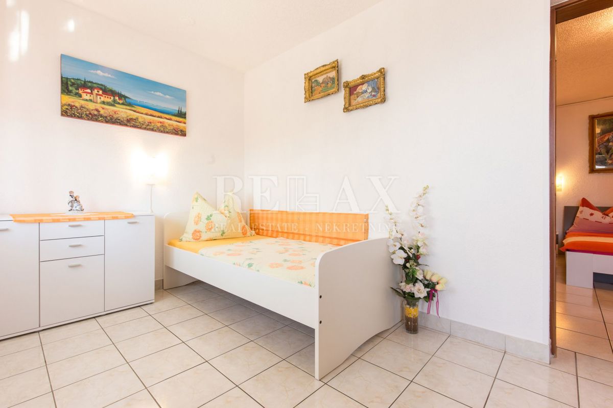 Crikvenica - casa con 6 appartamenti, piscina