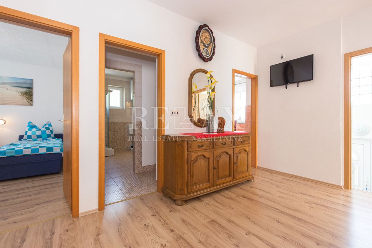 Crikvenica - casa con 6 appartamenti, piscina