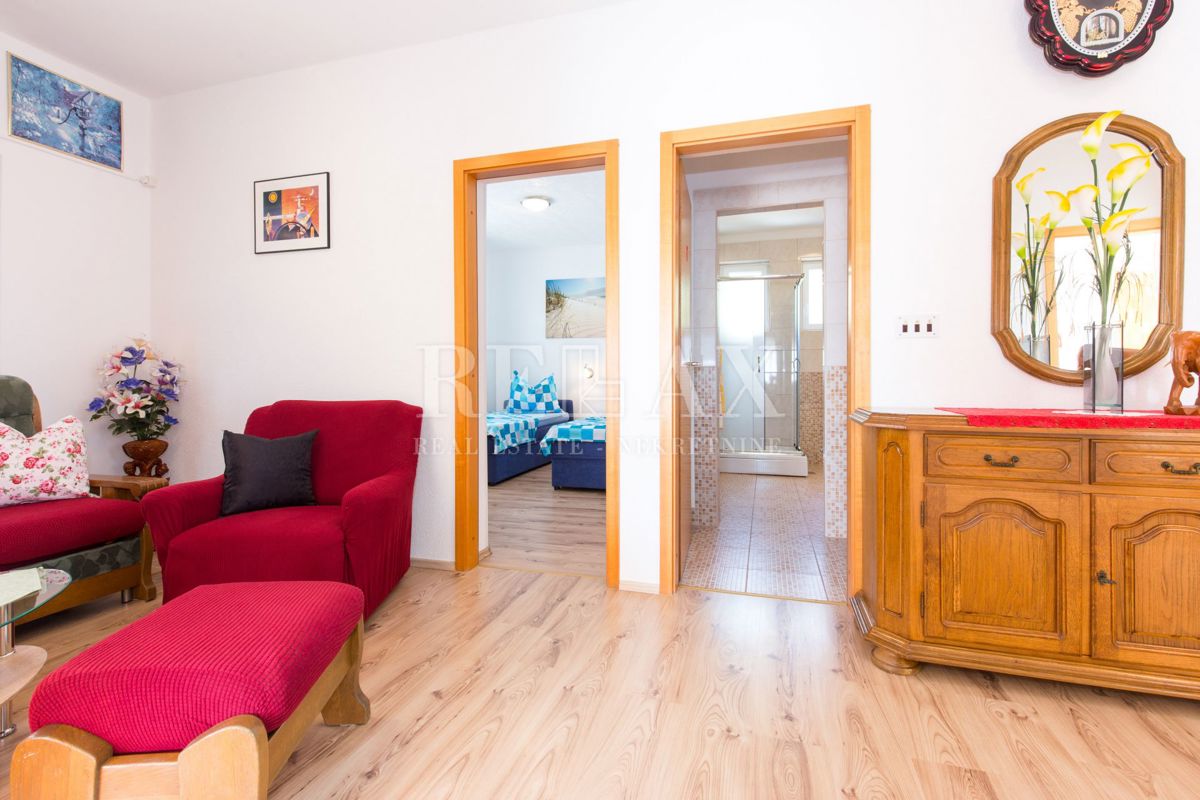 Crikvenica - casa con 6 appartamenti, piscina