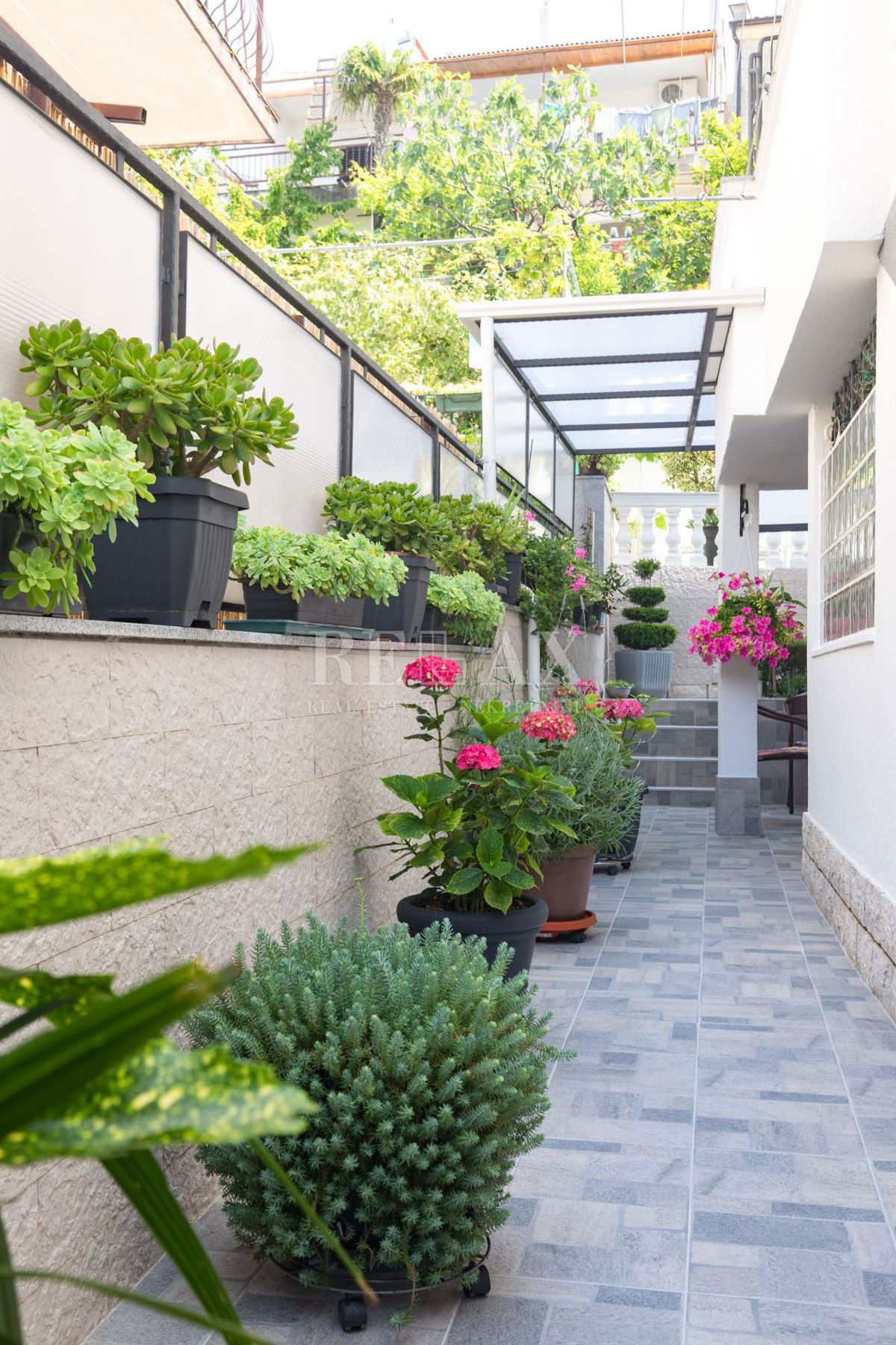 Crikvenica - casa con 6 appartamenti, piscina