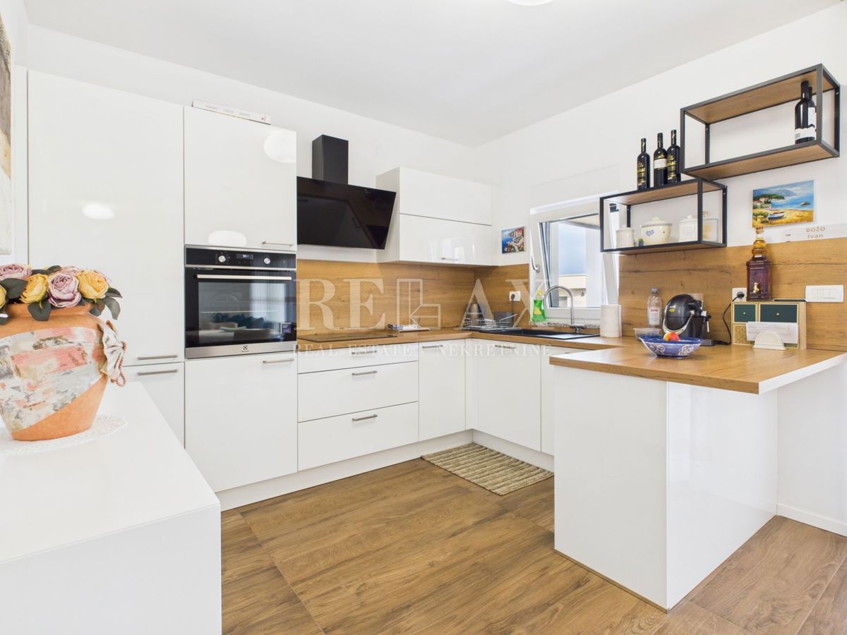 Dramalj - un appartamento spazioso con terrazza