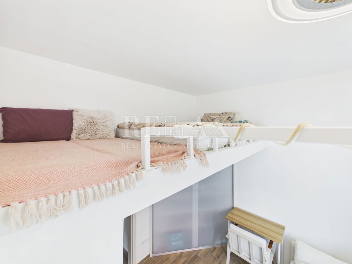 Isola di Krk, Bogovići - appartamento con piscina e giardino