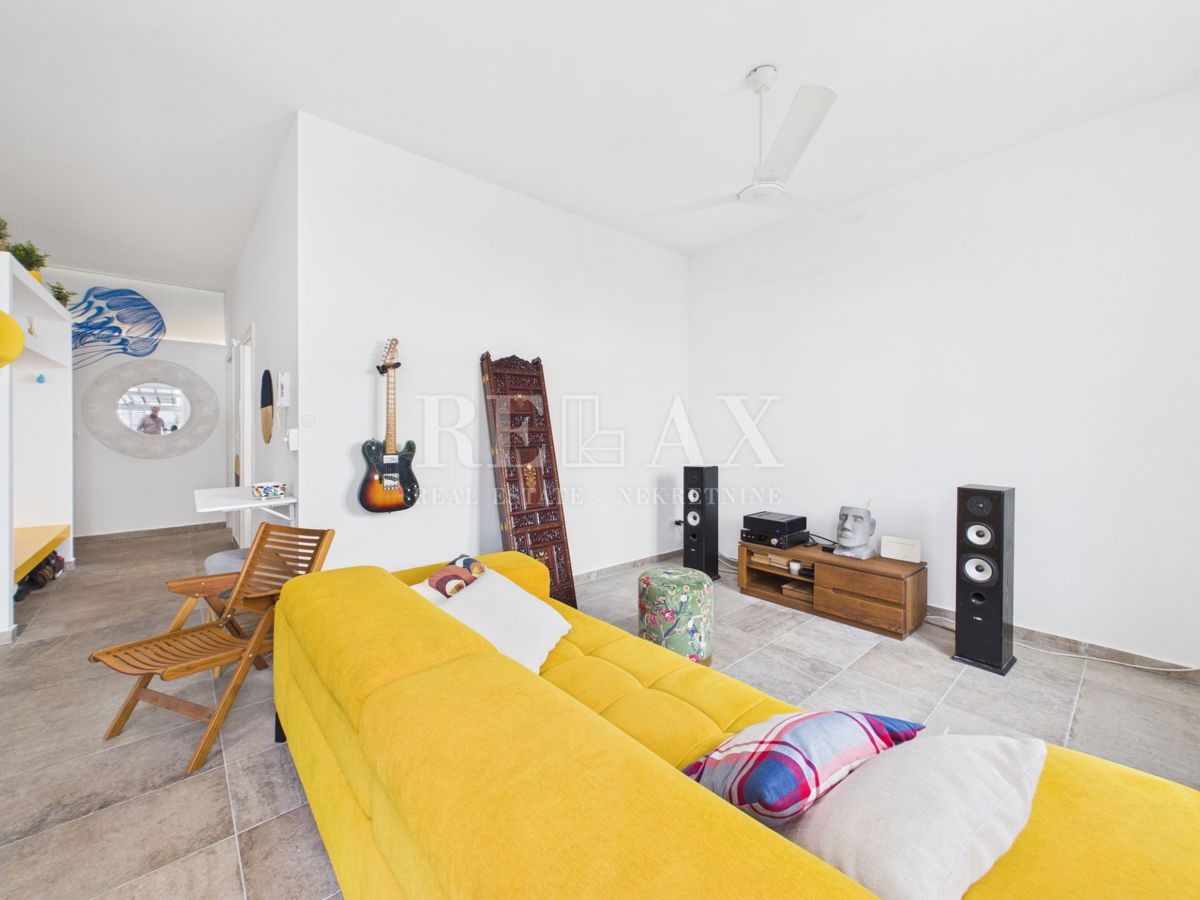 Isola di Krk, Bogovići - appartamento con piscina e giardino