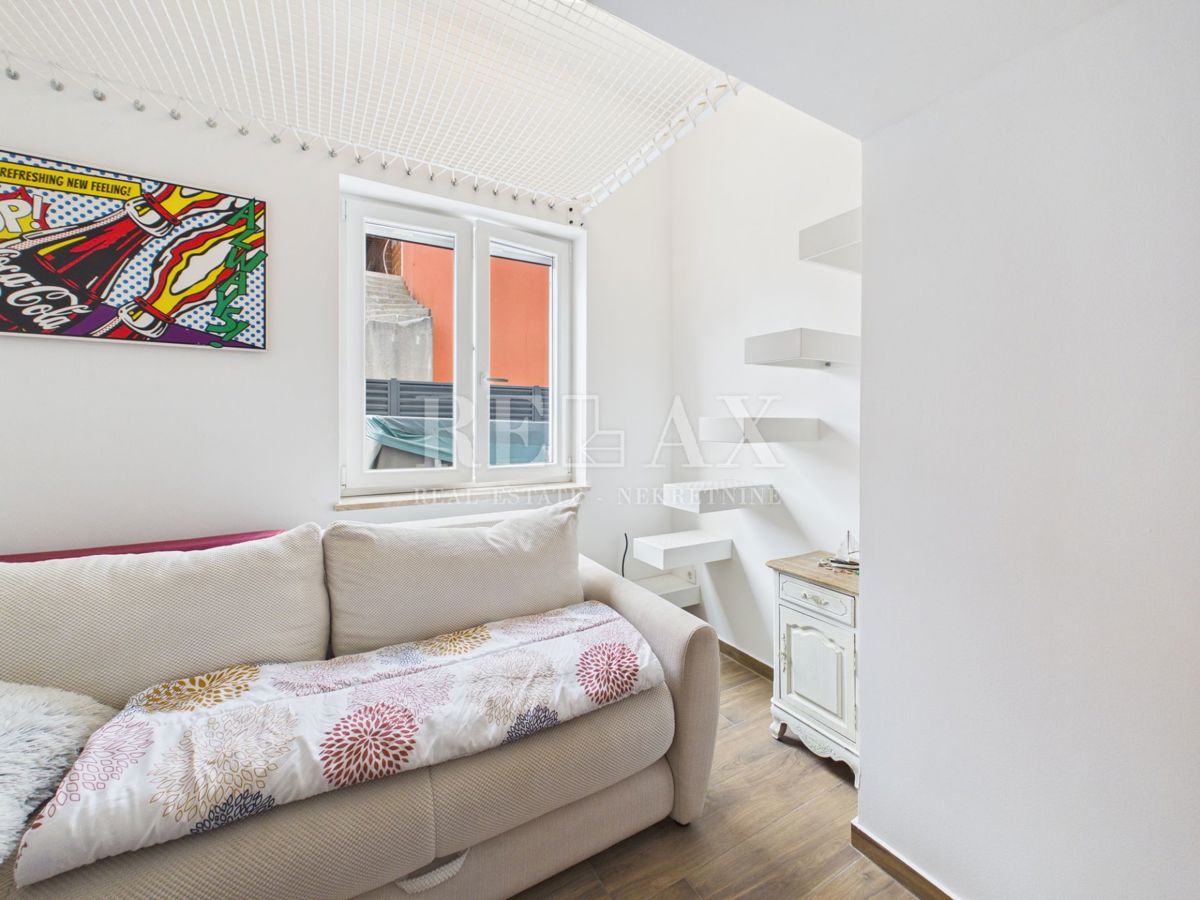 Isola di Krk, Bogovići - appartamento con piscina e giardino