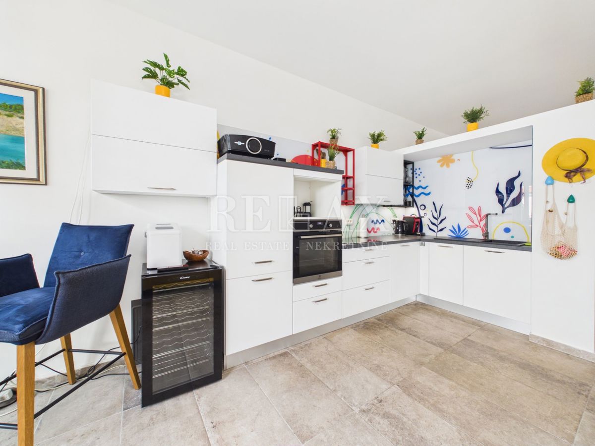 Isola di Krk, Bogovići - appartamento con piscina e giardino