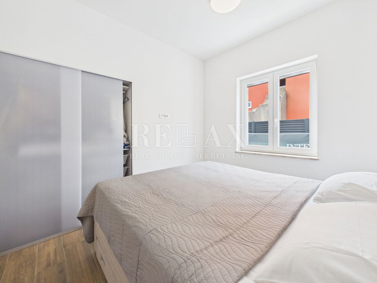 Isola di Krk, Bogovići - appartamento con piscina e giardino