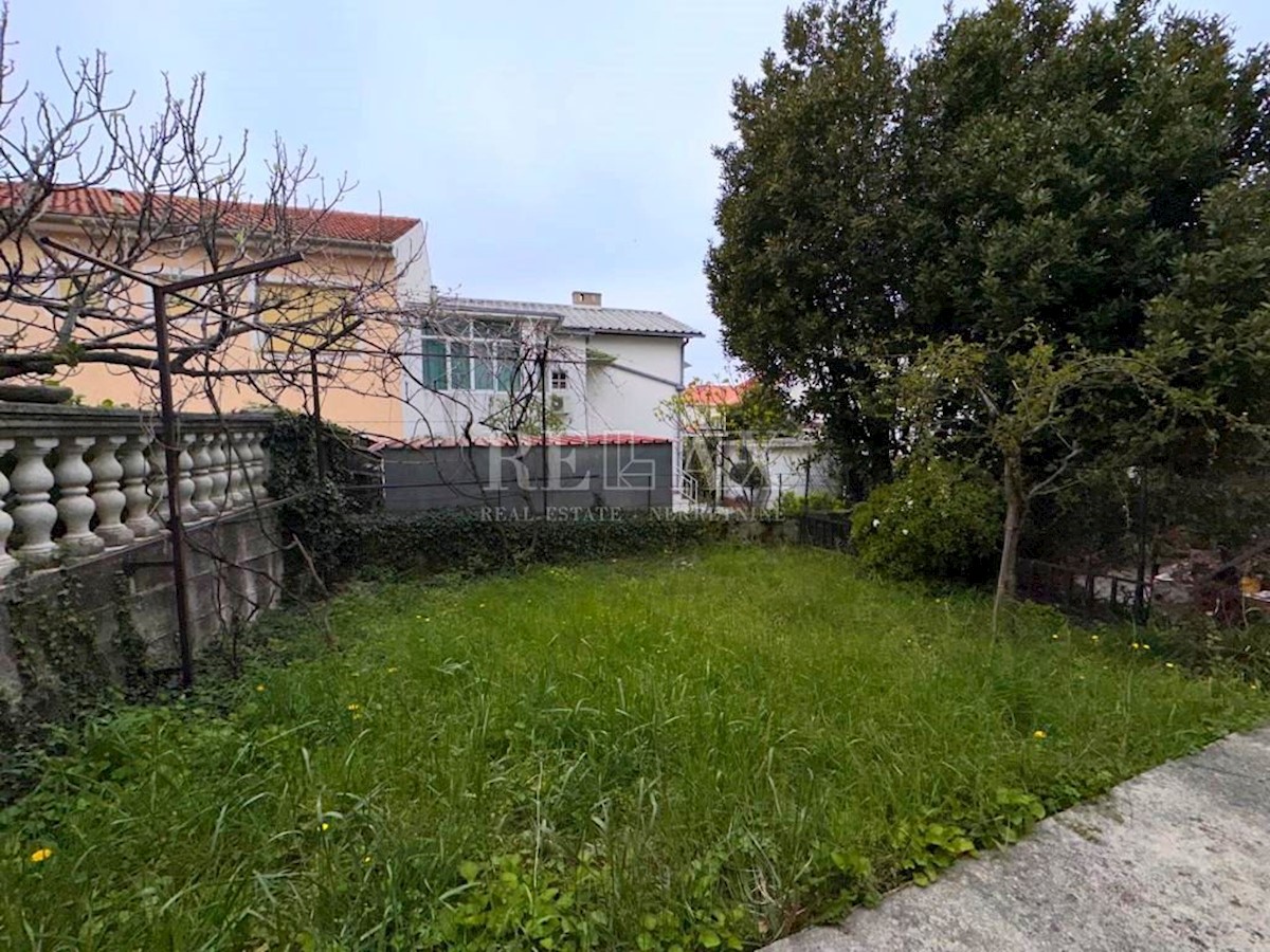 CRIKVENICA - Appartamento con giardino, vista mare