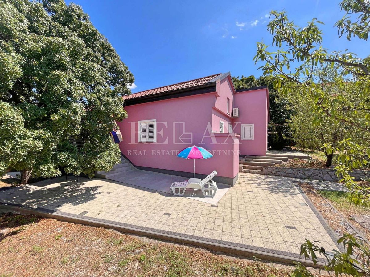 Segna, St. Juraj - Casa con ampio giardino