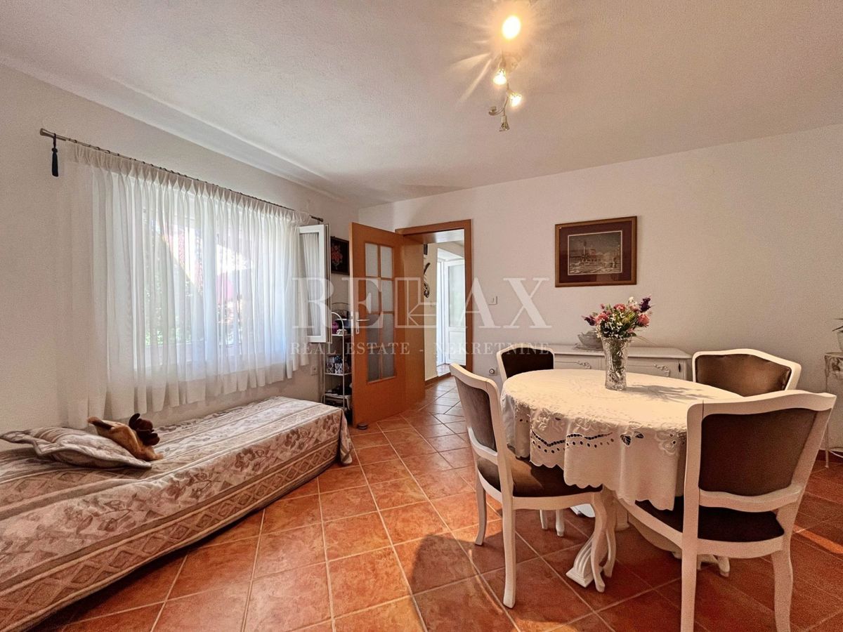 Segna, St. Juraj - Casa con ampio giardino